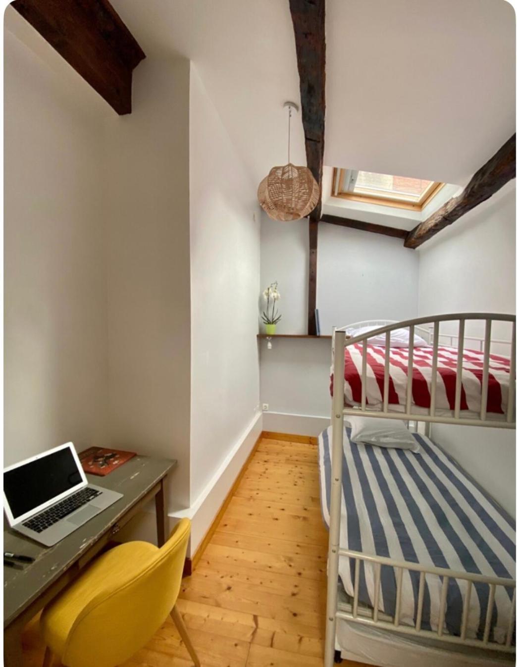 Appartement 3 Pieces Sur Le Vieux Port, Plein Centre La Rochelle  Exterior foto